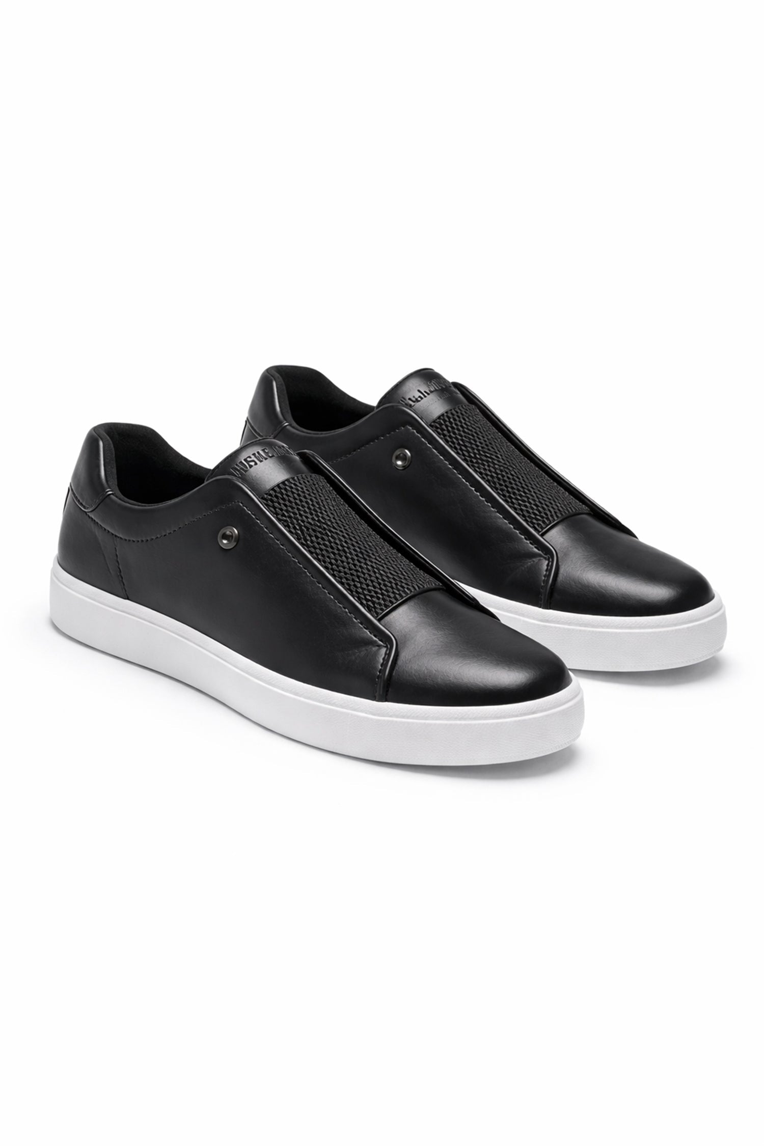 ND CITY™ Classic Black Low Top Trainers