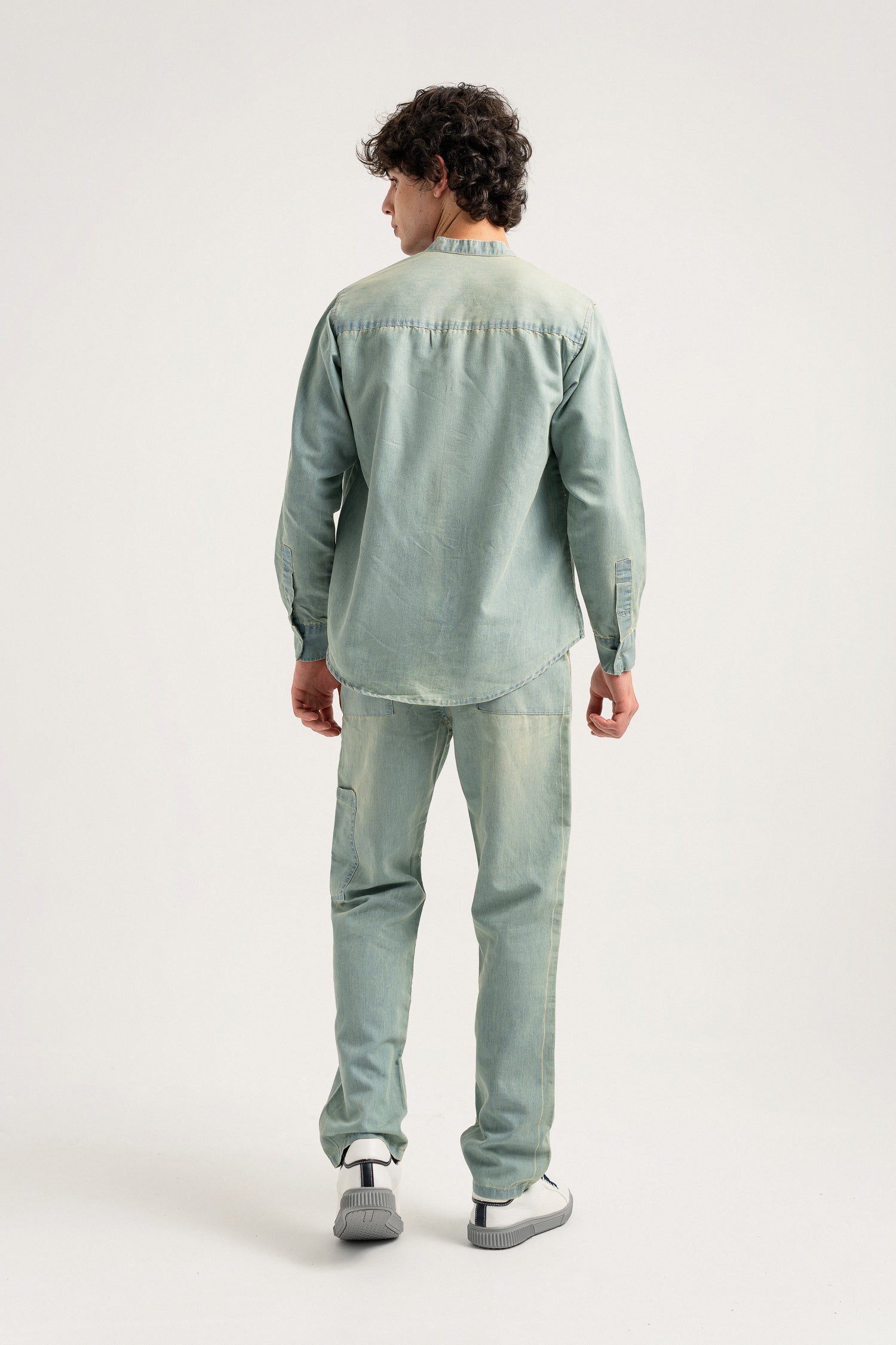 ND CITY™ Mid Blue Chambray Shirt